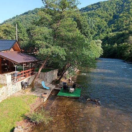 Cottage Auto Camp Vinac Jajce Exteriör bild