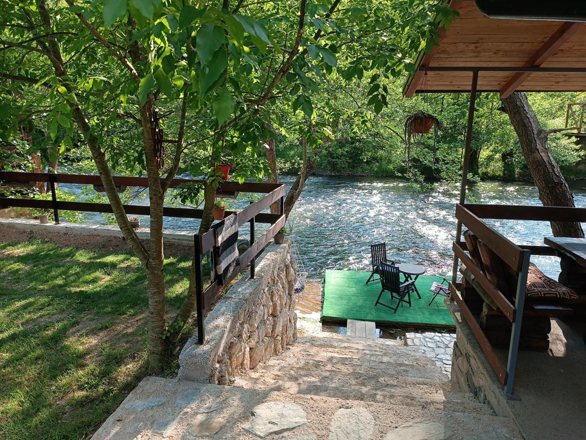 Cottage Auto Camp Vinac Jajce Exteriör bild