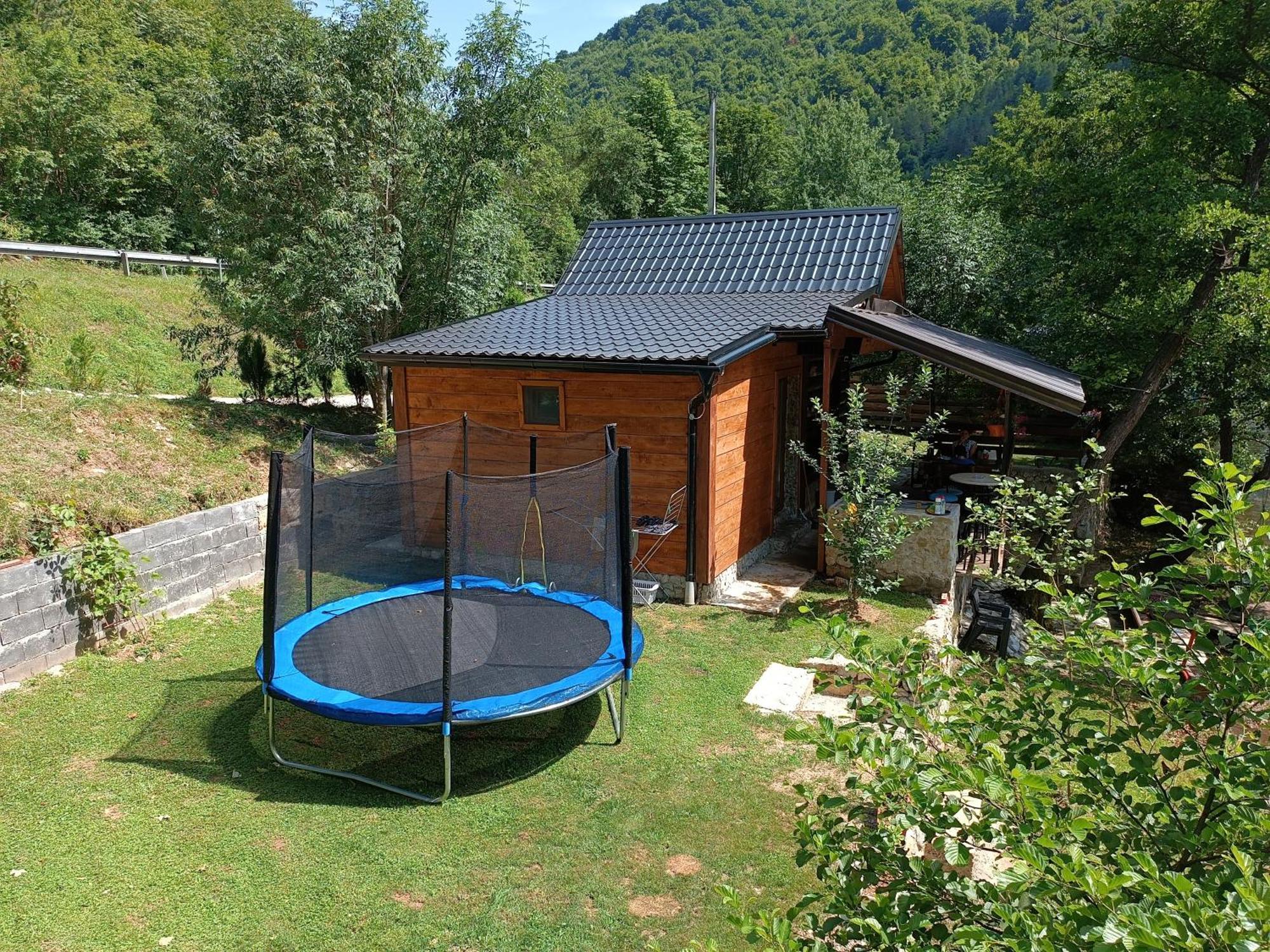 Cottage Auto Camp Vinac Jajce Exteriör bild